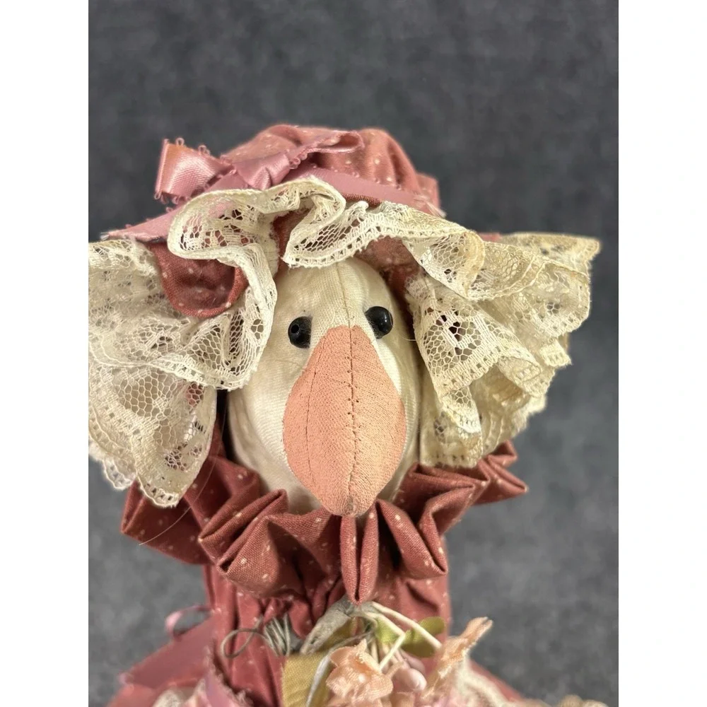 Vintage 1980's Goose  Toilet Paper Roll Cover Hand Made Dusty Pink Cottagecore